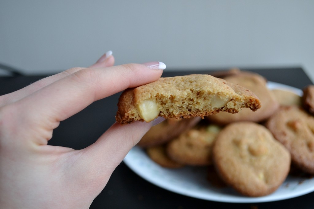 White Chocolate Macadamia Nut Cookies