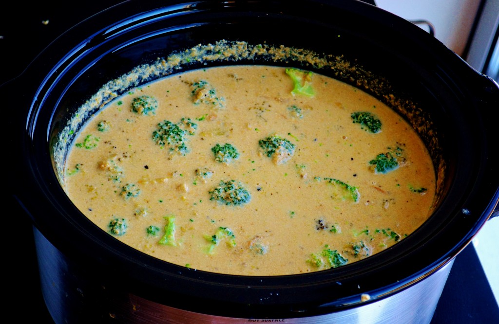 Slow Cooker Broccoli Cheese Soup Recipe