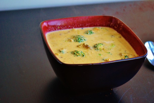 Slow Cooker Broccoli Cheese Soup Recipe